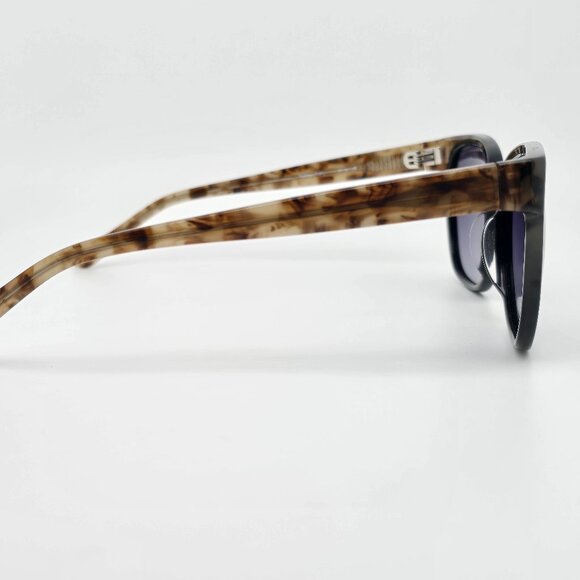 XOXO Key Largo Tortoise Frame Polarized Grey Gradient Lens Sunglasses w/ Case - Picture 6 of 16